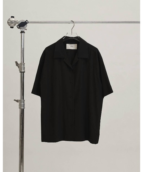 TODAYFUL（トゥデイフル）の「Silky Halfsleeve Shirts 12610426（シャツ/ブラウス・レディース・ブラウン/ホワイト/ブラック・FREE）」の12枚目の写真