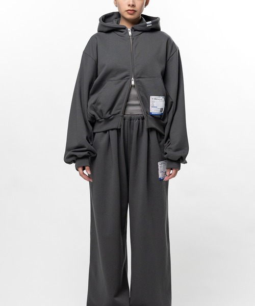 In・stru(men-tal).(インストルメンタル)の「French Terry Cropped Zip Up Hoodie(パーカー・メンズ・ブラック/ライトグレー/ダークグレー・40/38/36)」の3枚目の写真