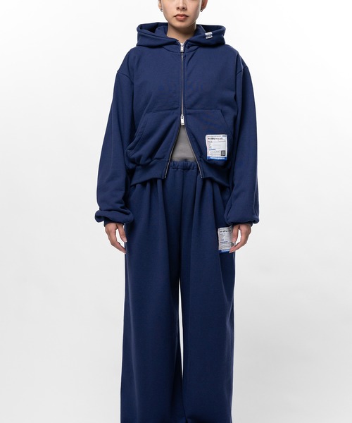 In・stru(men-tal).(インストルメンタル)の「French Terry Cropped Zip Up Hoodie(パーカー・メンズ・ブラック/ライトグレー/ダークグレー・40/38/36)」の21枚目の写真