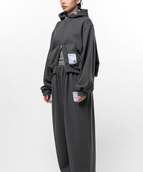 In・stru(men-tal).(インストルメンタル)の「French Terry Cropped Zip Up Hoodie(パーカー・メンズ・ブラック/ライトグレー/ダークグレー・40/38/36)」の18枚目の写真