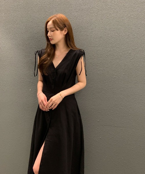 2ly2(トゥーリートゥー)の「肩リボンが可愛い♪Vネックフレンチスリーブロングワンピース(ワンピース・レディース・ベージュ/ブラック/ホワイト・FREE)」の16枚目の写真