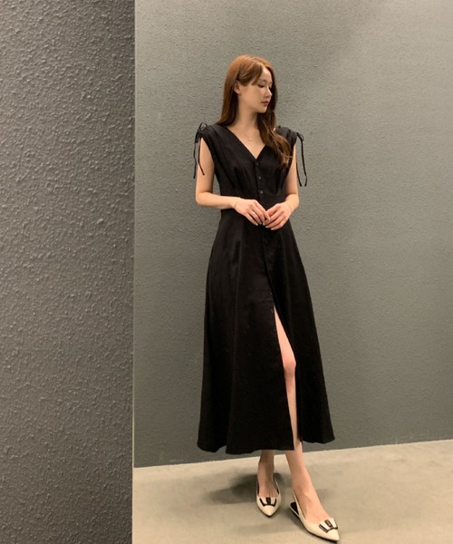 2ly2(トゥーリートゥー)の「肩リボンが可愛い♪Vネックフレンチスリーブロングワンピース(ワンピース・レディース・ベージュ/ブラック/ホワイト・FREE)」の19枚目の写真
