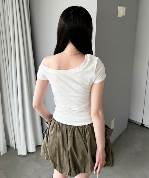 sedacle girl(セダクルガール)の「ユニコーンオフショルT(Tシャツ/カットソー・レディース・イエロー/オフホワイト/ブラック・FREE)」の8枚目の写真