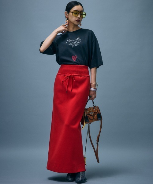 GEVS.(ジェイヴィス)の「スウェットマキシスカート<大きいサイズ有>GEVS.(スカート・レディース・レッド/チャコール・4L/M/3L/LL/L/5L)」の7枚目の写真