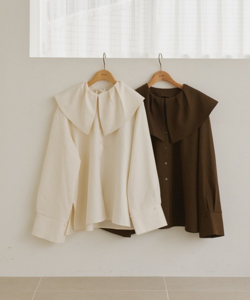 OLUN(オルン)の「2way Big Collar Blouse/2wayビックカラーブラウス(シャツ/ブラウス・レディース・ブラウン/オフホワイト・FREE)」の3枚目の写真