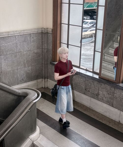 P.IN.O（ピインオ）の「カットオフバミューダデニムパンツ - ライトブルー（その他パンツ・メンズ・その他・SMALL/MEDIUM/LARGE/X-LARGE）」の6枚目の写真