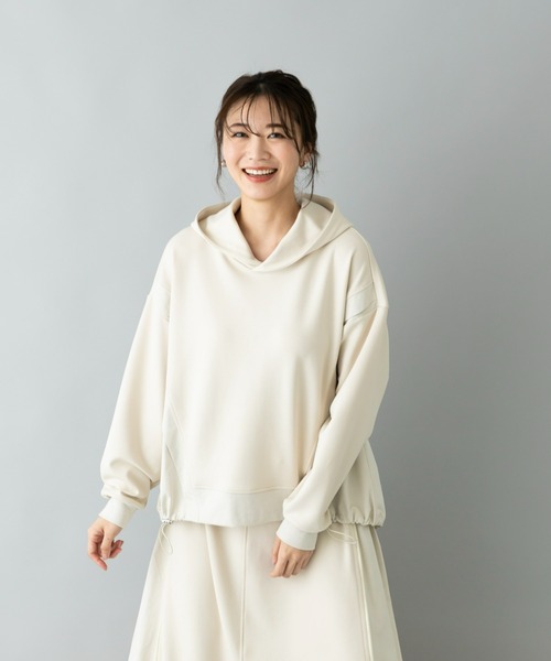 UNDOVE(アンドゥーブ)の「イージーケア ×ウォッシャブル×UVカット×防シワ ×ストレッチ|【SEJ】異素材切替フーディープルオーバ(パーカー・レディース・ブラック/アイボリー・LARGE/X-LARGE/MEDIUM)」の11枚目の写真