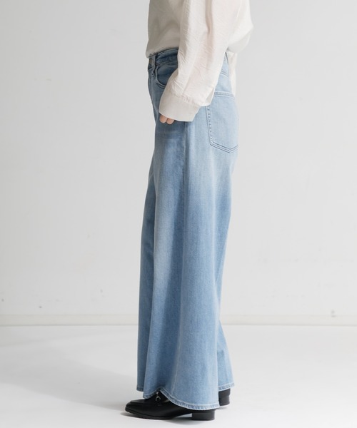 DRIP STUDIO(ドリップスタジオ)の「Wild Ginger(デニムパンツ・レディース・ライトブルー・23)」の3枚目の写真