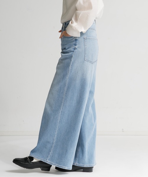 DRIP STUDIO(ドリップスタジオ)の「Wild Ginger(デニムパンツ・レディース・ライトブルー・23)」の2枚目の写真
