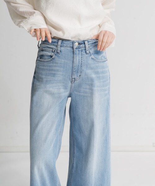 DRIP STUDIO(ドリップスタジオ)の「Wild Ginger(デニムパンツ・レディース・ライトブルー・23)」の5枚目の写真
