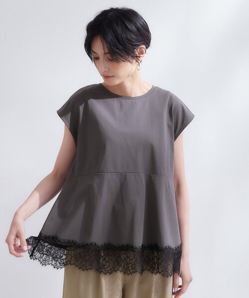 OPAQUE.CLIP（オペークドットクリップ）の「裾レースペプラムカットソー【洗濯機OK】（Tシャツ/カットソー・レディース・ライトブルー/チャコールグレー/ホワイト・42/38/40）」の6枚目の写真