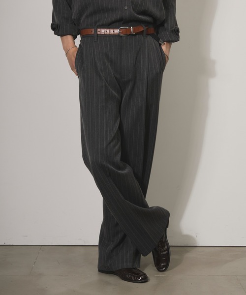 Adoon plain(アドーンプレーン)の「ASSORTED ONE-TUCK STRAIGHT SLACKS / アソート1タックストレートスラックス(ストライプ・無地)(スラックス・メンズ・チャコールグレー/ブラック/ベージュ・SMALL/MEDIUM/LARGE)」の13枚目の写真