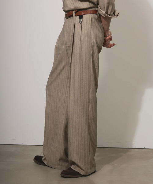 Adoon plain(アドーンプレーン)の「ASSORTED ONE-TUCK STRAIGHT SLACKS / アソート1タックストレートスラックス(ストライプ・無地)(スラックス・メンズ・チャコールグレー/ブラック/ベージュ・SMALL/MEDIUM/LARGE)」の19枚目の写真