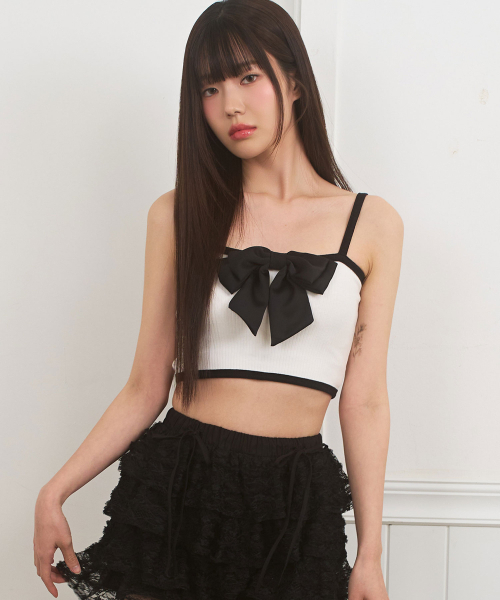 LIE MEQUE(リメーク)の「リボン配色クロップチューブトップホワイト(Tシャツ/カットソー・レディース・ホワイト・FREE)」の1枚目の写真