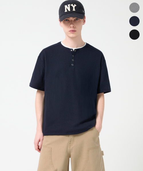TRILLION(トリリオン)の「リブドリングスナップヘンリーネック半袖Tシャツ_3カラー(Tシャツ/カットソー・レディース・ネイビー/ライトグレー/ブラック・MEDIUM/X-LARGE/LARGE)」の4枚目の写真