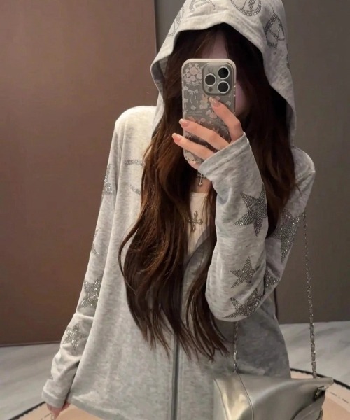 yuue' ( wear )(ユーイ)の「ラインストーンカットジップパーカー(パーカー・レディース・グレー/ブラック/ホワイト・FREE)」の16枚目の写真