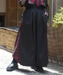 axes femme（アクシーズファム）の「彼岸花柄×ＪＱパンツ（その他パンツ）」