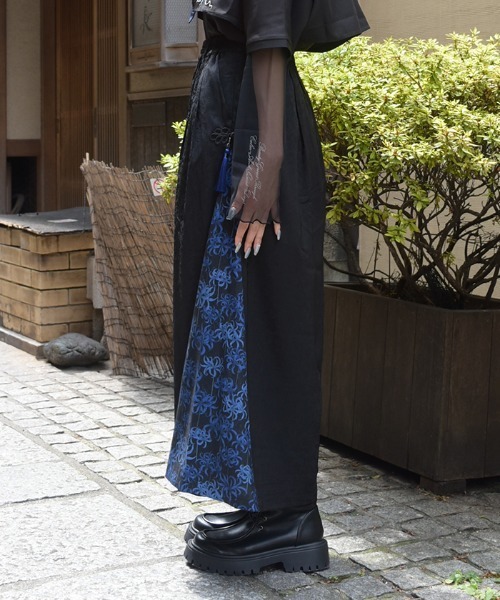axes femme(アクシーズファム)の「彼岸花柄×JQパンツ(その他パンツ・レディース・ブルー/レッド・FREE)」の4枚目の写真