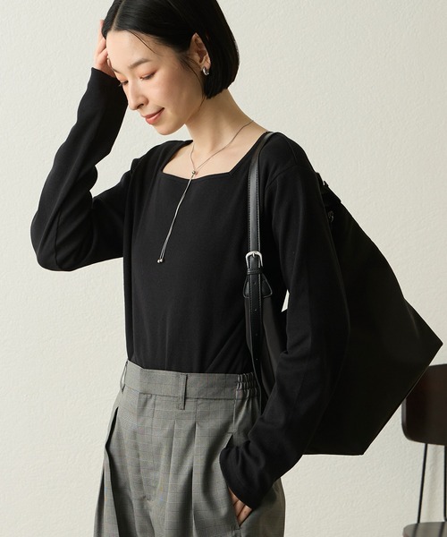 Aunely(オーネリー)の「【Aunely】美デコルテソフトリブ2WAYスクエアーネックプルオーバー<YOSOOIシリーズ>(Tシャツ/カットソー・レディース・ブラック/カーキオリーブ/ブラック系/ブラウン/アイボリー/ワイン/ネイビー・M/L)」の22枚目の写真