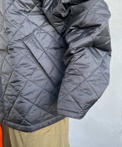 Barbour（バブアー）の「[Barbour/バブアー] OS TRANSPORT トランスポート キルティングジャケット（その他アウター・レディース・ブラック・36/38/40）」の16枚目の写真
