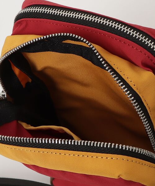 KODAK（コダック）の「コダックアパレル  Color Palette Mini Cross Bag（ショルダーバッグ・メンズ・イエロー・ﾌﾘ-）」の4枚目の写真