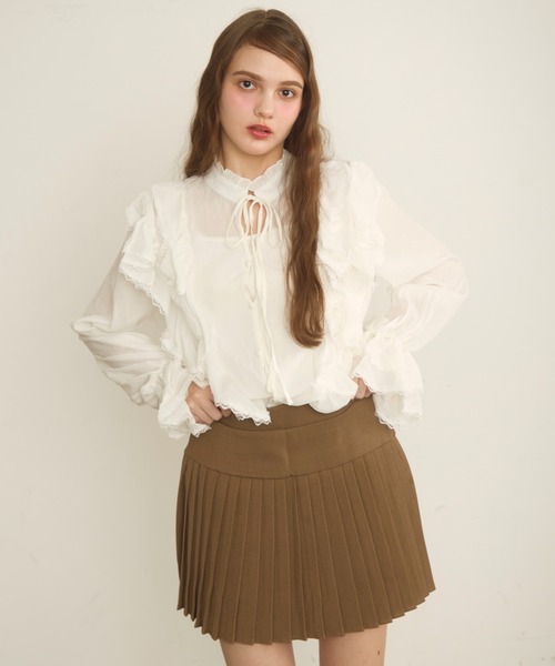 Standard Collar Frill blouse (франч‑блузка)