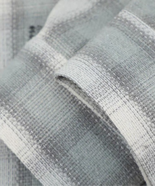 U:UME(ユーム)の「Vintage Distressed Stamp Letter Check Shirt(シャツ/ブラウス・メンズ・グレー/ブラック・MEDIUM/XX-LARGE/X-LARGE/LARGE)」の5枚目の写真
