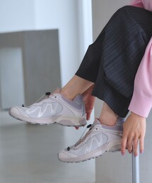 【国内EXCLUSIVE】<Salomon>XT-WHISPER スニーカー