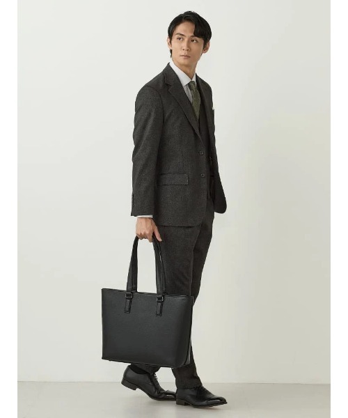 Perfect Suit FActory(パーフェクトスーツファクトリー)の「【軽量】ソフトライトシュリンクトート(ビジネスバッグ・メンズ・ブラック/ネイビー・FREE)」の8枚目の写真