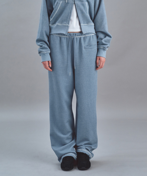 Rest&Recreation(レストアンドレクリエーション)の「PIGMENT JOGGER PANTS - SKY BLUE(スウェットパンツ・メンズ・その他・LARGE/SMALL)」の3枚目の写真