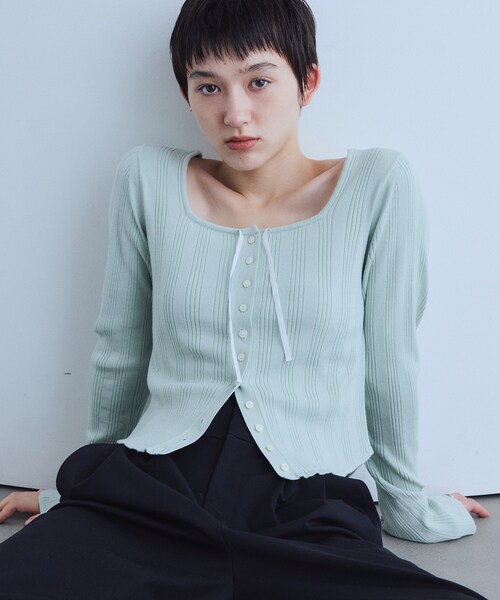 CODE A(コードエー)の「intimate knit cardigan(カーディガン/ボレロ・レディース・グレー/ブラック/グリーン系・00)」の3枚目の写真
