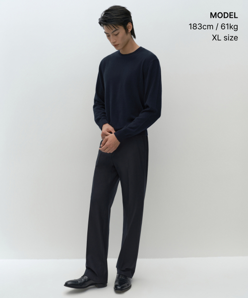 MUSINSA STANDARD（ムシンサスタンダード）の「[プラス] カシミヤ100 クルーネックニット [ネイビー]（ニット/セーター・メンズ・その他・MEDIUM/LARGE/X-LARGE/2XL）」の2枚目の写真