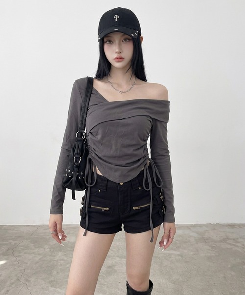 non-hedge（ノンヘッジ）の「ワンショルダードロストショート丈トップス（Tシャツ/カットソー・レディース・ブラック/オフホワイト/チャコールグレー・FREE）」の7枚目の写真
