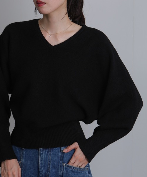 Seop（セオピ）の「Vネックもっちり肌触りの ゆったりシルエット リラックスニット（ニット/セーター・レディース・ブラック/アイボリー/グレー/ワインレッド/ベージュ・M）」の3枚目の写真