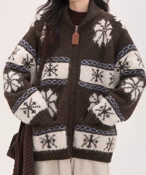 Teem Store(チームストア)の「スノー柄ノルディック起毛 ジップニット(ニット/セーター・レディース・ブラウン・M)」の6枚目の写真
