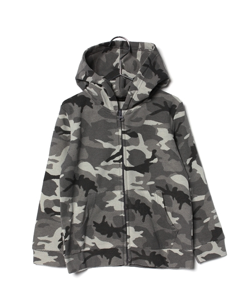 VENCEEXCHANGE（ヴァンスエクスチェンジ）の「kids 鹿の子ジップパーカー カモフラ総プリント（パーカー・キッズ・ネイビー/ブラック・130cm/140cm/150cm/120cm）」の2枚目の写真