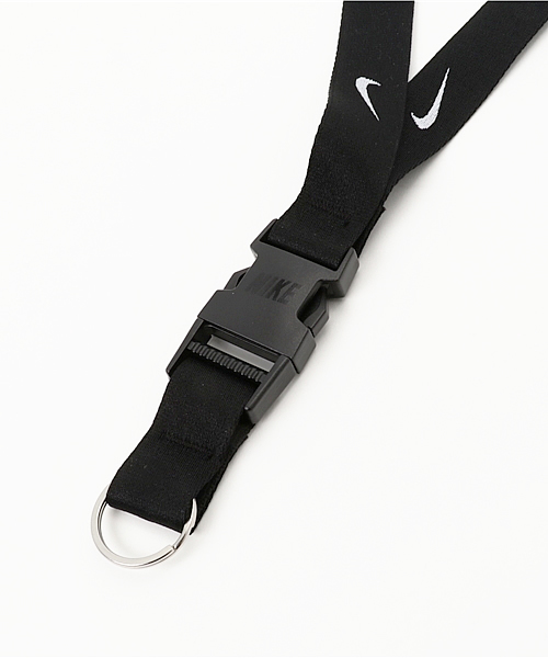 NIKE(ナイキ)の「ランヤード 733349 (ネックレス・レディース・ピンク系その他/ブラック系その他/レッド系その他・FREE)」の4枚目の写真