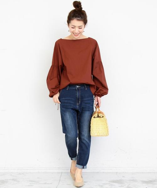 BEAUTY&YOUTH UNITED ARROWS（ビューティーアンドユースユナイテッドアローズ）の「【WEB限定】by ※デニムテーパードパンツ ◆（デニムパンツ・レディース・コバルトブルー/ネイビー/ライトブルー・LARGE/MEDIUM/SMALL）」の18枚目の写真