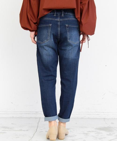 BEAUTY&YOUTH UNITED ARROWS（ビューティーアンドユースユナイテッドアローズ）の「【WEB限定】by ※デニムテーパードパンツ ◆（デニムパンツ・レディース・コバルトブルー/ネイビー/ライトブルー・LARGE/MEDIUM/SMALL）」の14枚目の写真