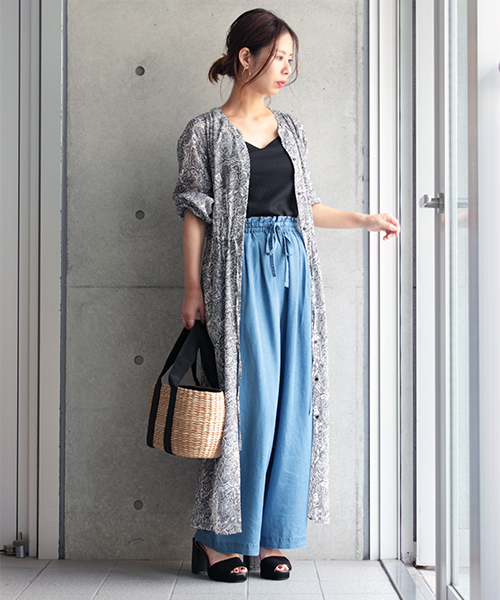 laboratory work（ラボラトリーワーク）の「【繊細な生地感＊】ペイズリーガウンマキシワンピース（ワンピース・レディース・ブラック/ブラウン・MEDIUM）」の7枚目の写真