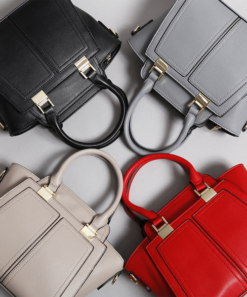 PLAIN CLOTHING（プレーンクロージング）の「クラシックモード2wayショルダーバッグ【PLAIN CLOTHING】（ショルダーバッグ・レディース・ベージュ/レッド/グレー/ブラック/ネイビー・FREE）」の13枚目の写真