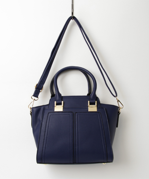 PLAIN CLOTHING（プレーンクロージング）の「クラシックモード2wayショルダーバッグ【PLAIN CLOTHING】（ショルダーバッグ・レディース・ベージュ/レッド/グレー/ブラック/ネイビー・FREE）」の15枚目の写真