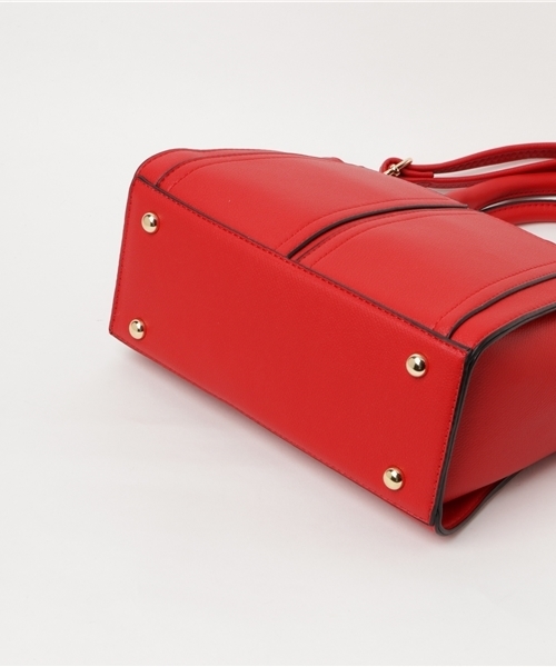 PLAIN CLOTHING（プレーンクロージング）の「クラシックモード2wayショルダーバッグ【PLAIN CLOTHING】（ショルダーバッグ・レディース・ベージュ/レッド/グレー/ブラック/ネイビー・FREE）」の6枚目の写真