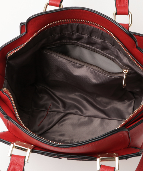 PLAIN CLOTHING（プレーンクロージング）の「クラシックモード2wayショルダーバッグ【PLAIN CLOTHING】（ショルダーバッグ・レディース・ベージュ/レッド/グレー/ブラック/ネイビー・FREE）」の8枚目の写真