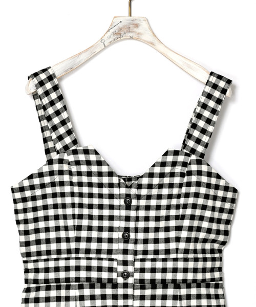 w closet(ダブルクローゼット)の「ギンガムチェックナローシルエットワンピース(ワンピース・レディース・ホワイト×ブラック/ホワイト×ブルー・FREE)」の4枚目の写真