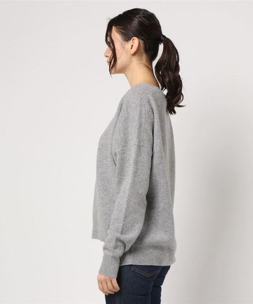 TATRAS CONCEPT STORE（タトラスコンセプトストア）の「BARENA（バレナ）クルーネックニットトップス（ニット/セーター・レディース・グレー・S/XS）」の3枚目の写真