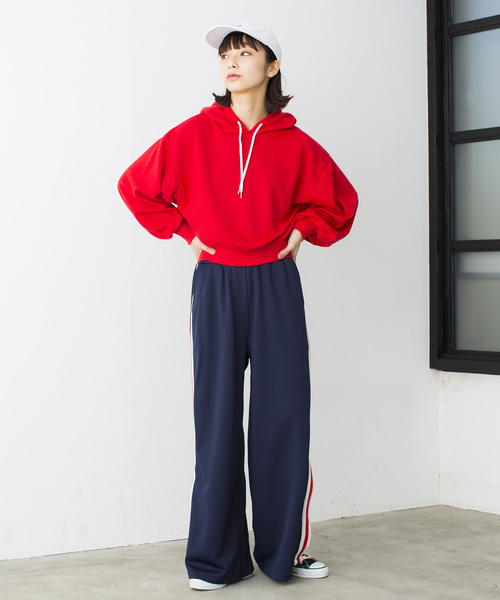 WEGO（ウィゴー）の「WEGO/デイリーショートパーカー（パーカー・レディース・サックスブルー/ホワイト/ライトピンク/レッド/杢グレー/ブラック・FREE）」の18枚目の写真