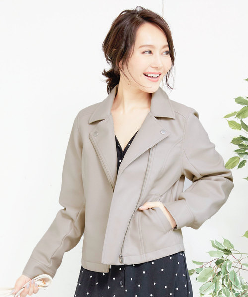 KOBE LETTUCE（コウベレタス）の「フェイクレザーライダースジャケット（ライダースジャケット・レディース・ブラック/ベージュ系その他/キャメル/ピンクベージュ・FREE）」の3枚目の写真