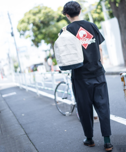 FACTOTUM(ファクトタム)の「【FACTOTUM】別注MoonlightバックプリントTee(Tシャツ/カットソー・メンズ・ホワイト/ブラック・44/46/48)」の5枚目の写真