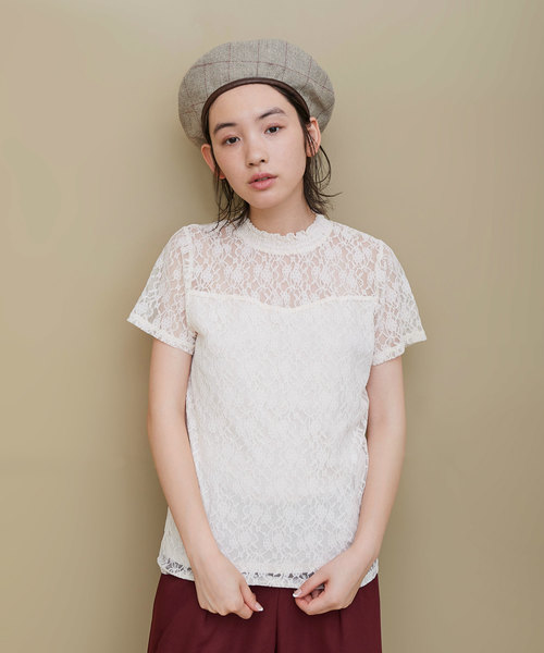 OLIVE des OLIVE（オリーブデオリーブ）の「レースプチハイプルオーバー（Tシャツ/カットソー・レディース・ブラック/オフホワイト/ピンクベージュ・FREE）」の3枚目の写真